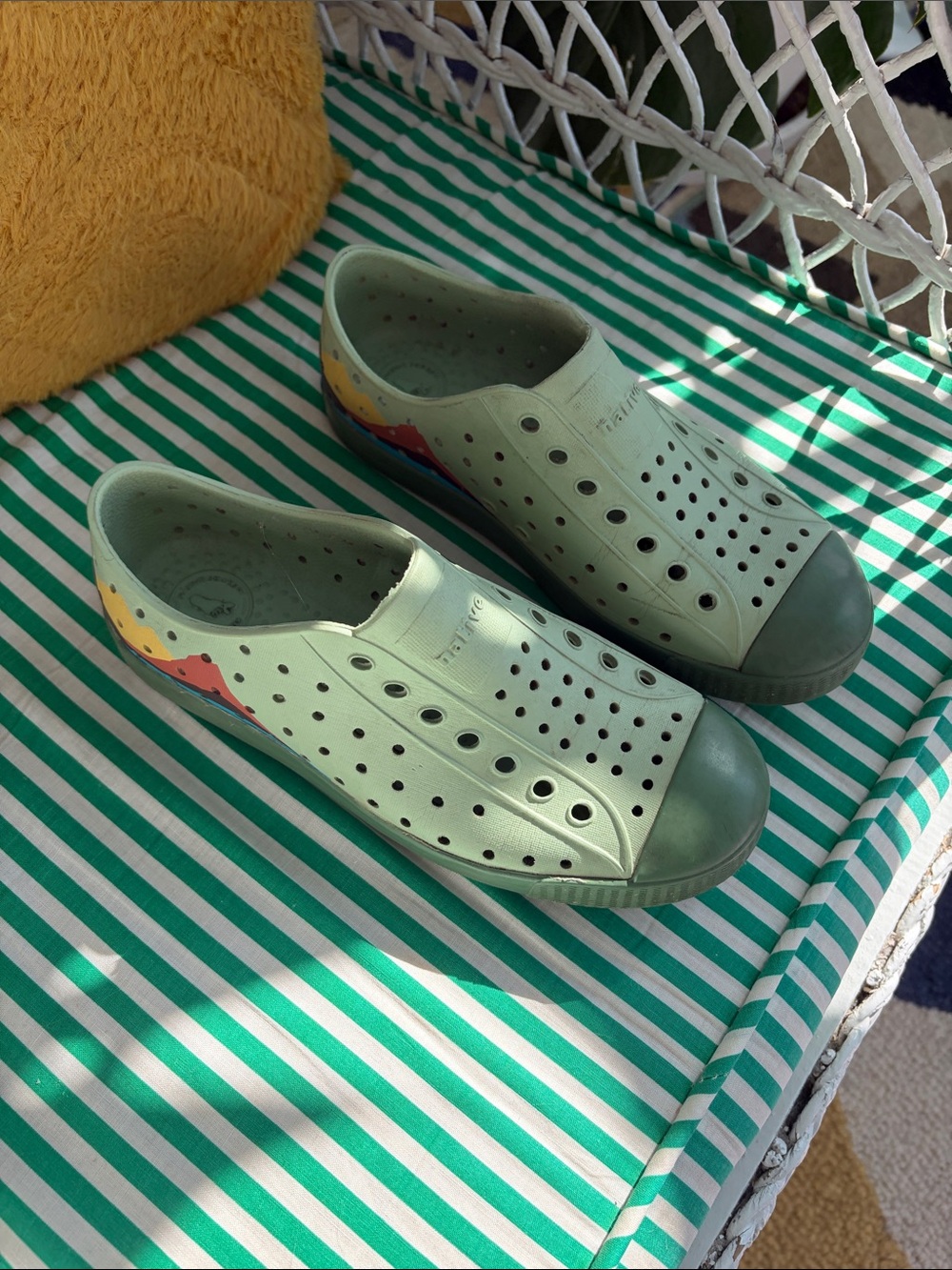 Native Kids Casual Slip-On Shoes in Light Green with Color